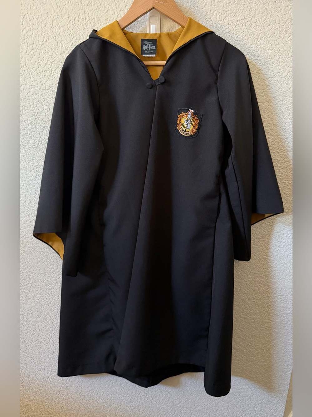 Universal Studios XXXS Harry Potter Hufflepuff House  Robe Cosplay Costume Cloak